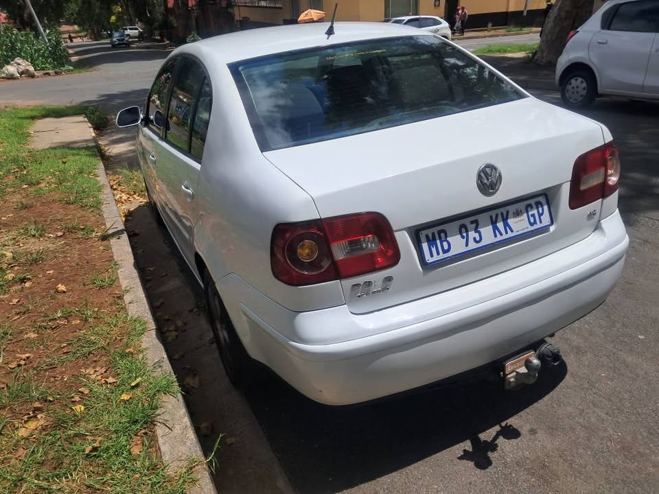 Volkswagen polo Classic 1.6 Sedan 2024 for sale