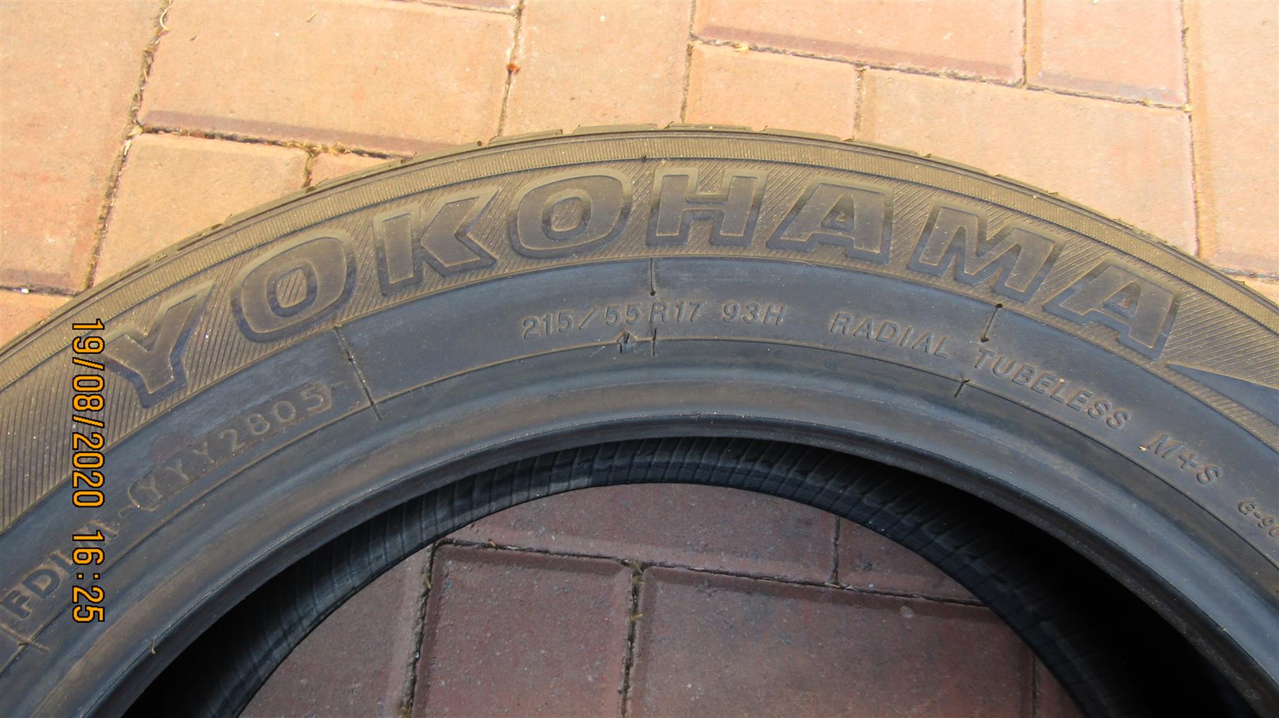 1 Yokohama 215/55 R17 tyre for sale suitable for Toyota RAV4