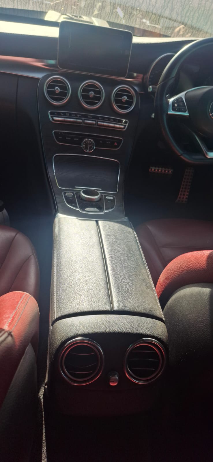 Mercedes Benz C200 AMG W205 now breaking for used spares parts