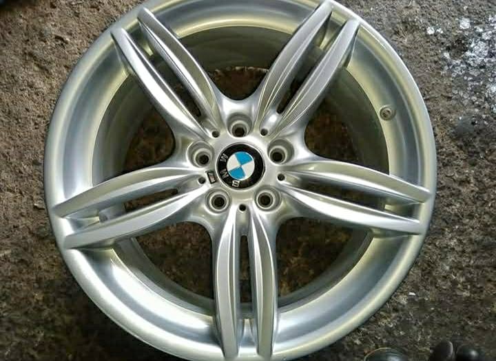 19" BMW Rear Mag Wheel For Sale - Private Seller
