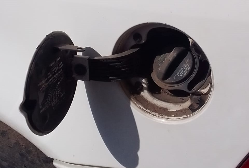Mercedes W163 Petrol Flap - Private Seller Mercedes W163 Petrol Flap - Private Seller