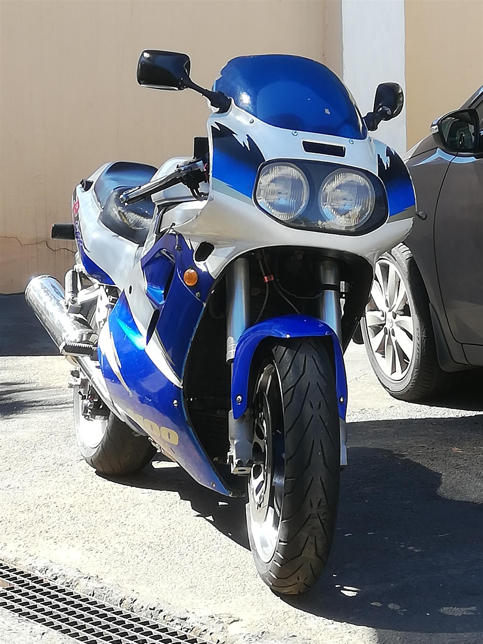 1994 Suzuki gsx1100 wp - Private Seller