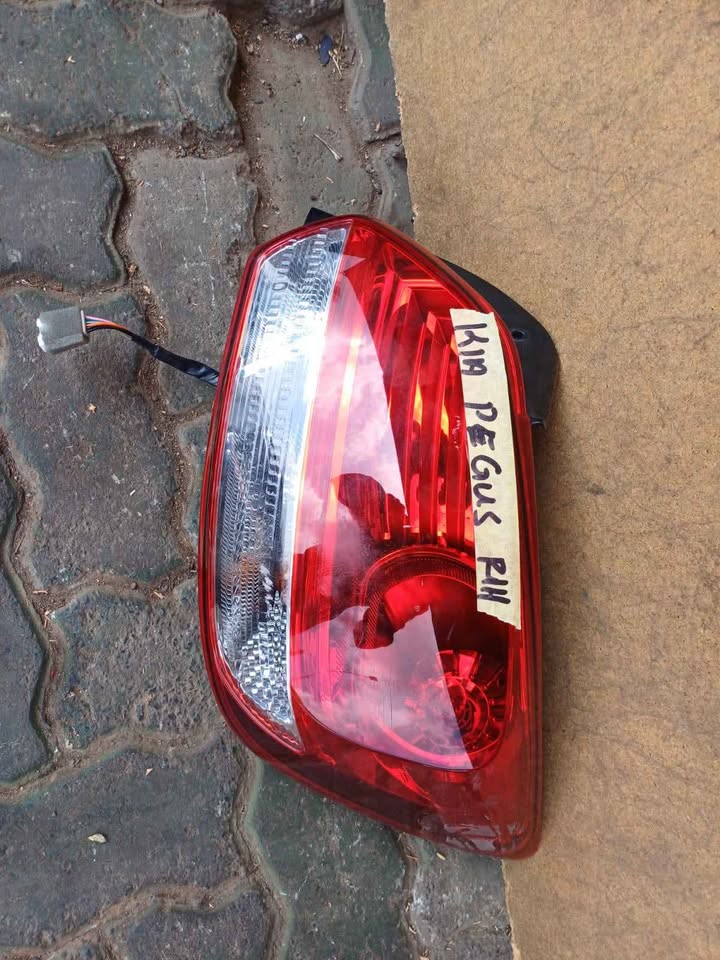 KIA pegasus Taillight Right side (very clean) available for sale now - Private Seller KIA pegasus Taillight Right side (very clean) available for sale now - Private Seller