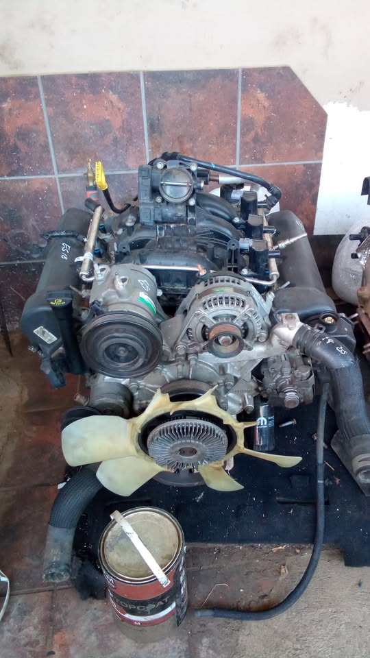 3.7v6 jeep Cherokee engine for sale - Private Seller