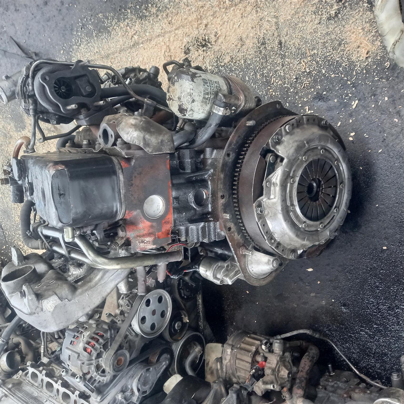 Isuzu 4JB1 2.8 turbo engine for sale - Private Seller