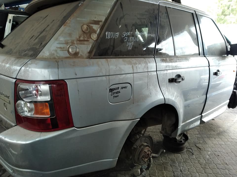 Range rover sports stripping - Private Seller Range rover sports stripping - Private Seller
