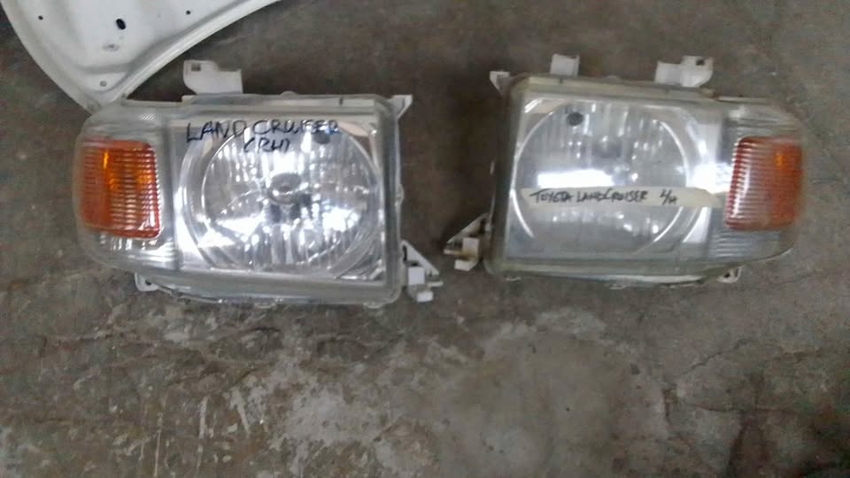 Toyota Land cruiser headlights - Private Seller Toyota Land cruiser headlights - Private Seller