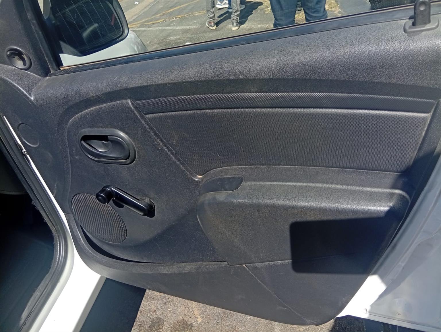 2018 Nissan NP200 1.6i AirCon SingleCab Bakkie Manual  Cloth Seats Good