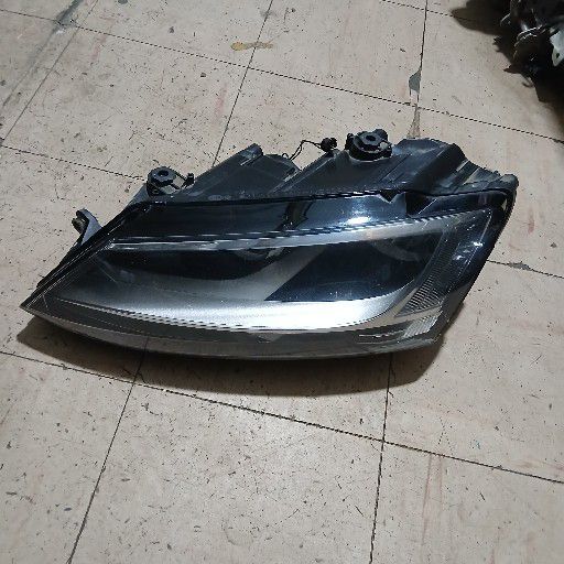vw jetta 6 headlight - Private Seller vw jetta 6 headlight - Private Seller