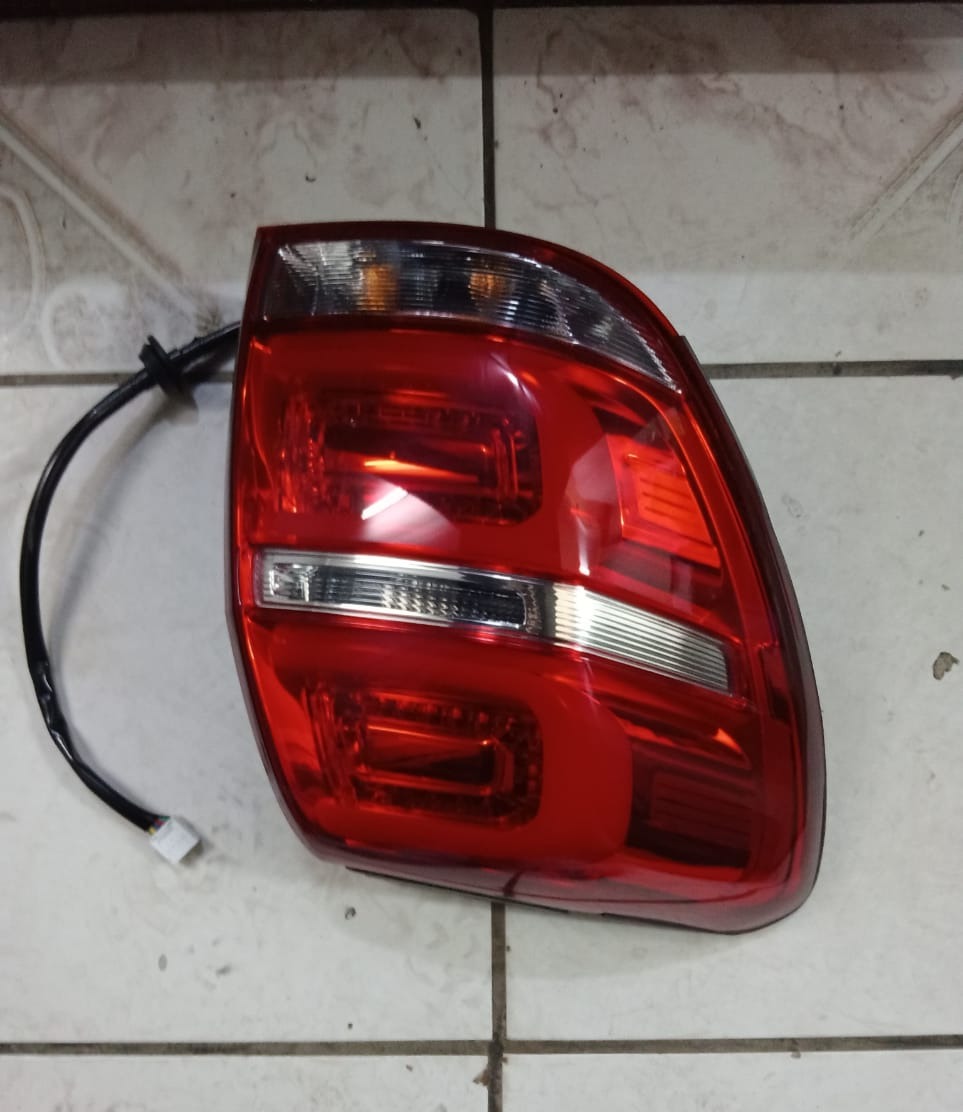 Chev Captiva Used Tail-Loghts
