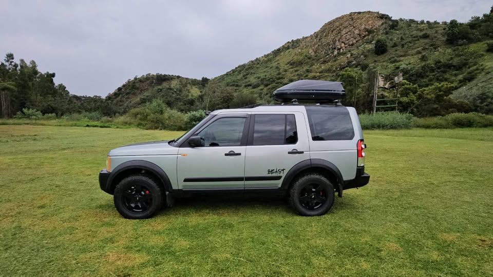 ⏳ Drive in Style: Land Rover Discovery TDV6 Luxury with lots of extras – 7-Seater  Urgent Sale