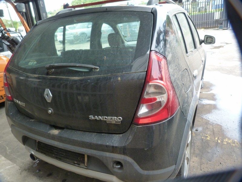Renault Sandero 1.6 Stepway Manual - 2013 STRIPPING FOR SPARES - Private Seller Renault Sandero 1.6 Stepway Manual - 2013 STRIPPING FOR SPARES - Private Seller