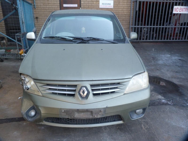 Renault Logan 1.6 MPI Expression Manual Green - 2011 STRIPPING FOR SPARES - Private Seller Renault Logan 1.6 MPI Expression Manual Green - 2011 STRIPPING FOR SPARES - Private Seller