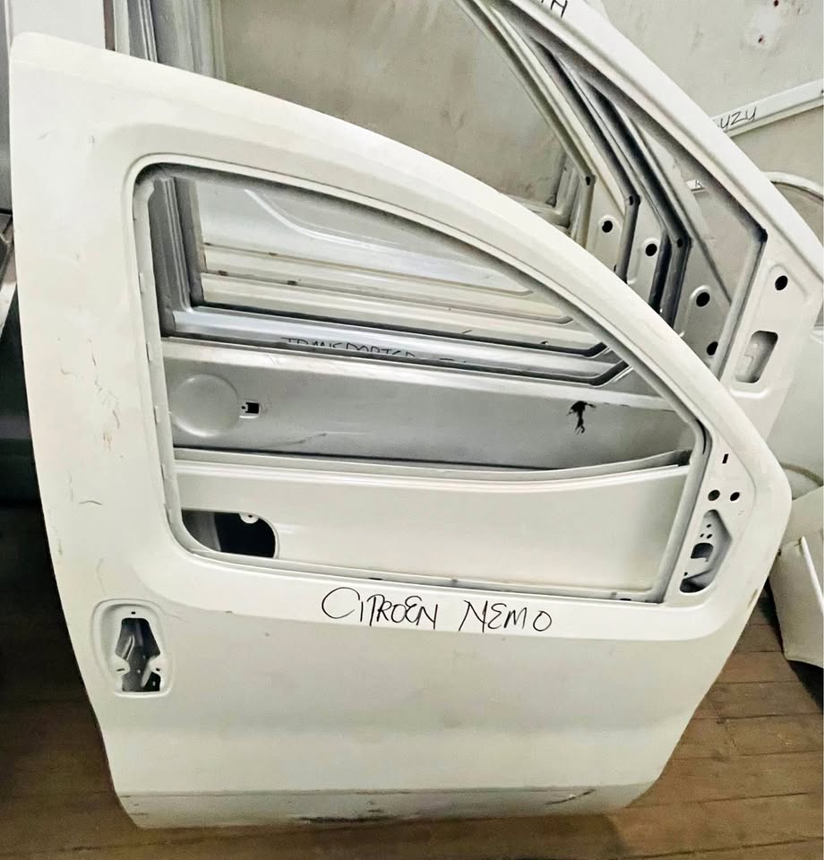 Citroen Nemo door - Private Seller Citroen Nemo door - Private Seller