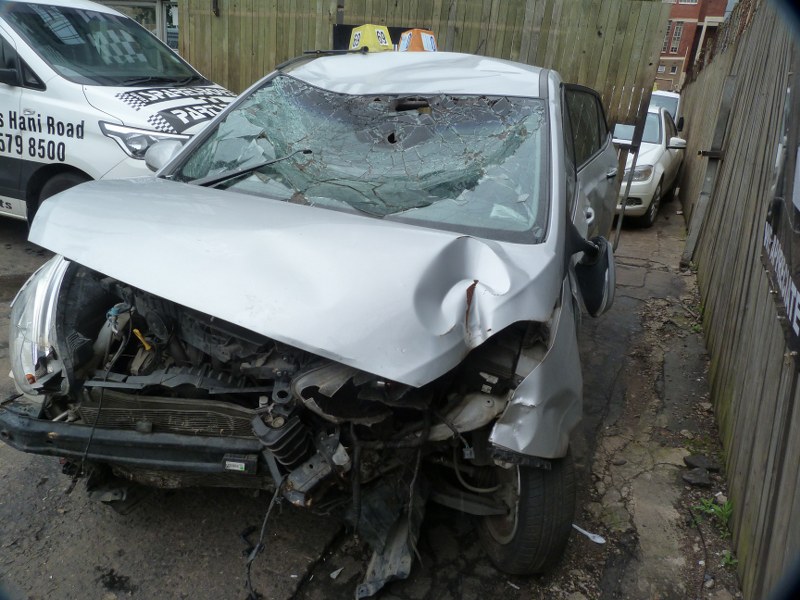 Hyundai Grandi i10 1.25 Fluid Manual Silver - 2016 STRIPPING FOR SPARES - Private Seller Hyundai Grandi i10 1.25 Fluid Manual Silver - 2016 STRIPPING FOR SPARES - Private Seller