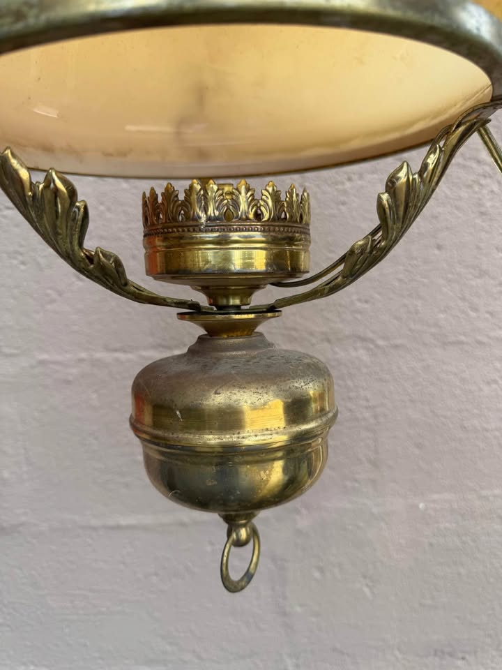 Vintage hanging lamp