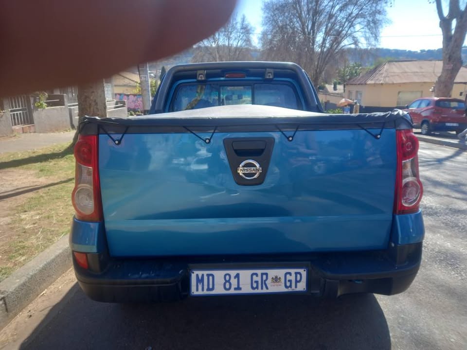 2010 NISSAN NP200 1.6 Sport Petrol, Manual, Blue, 87000kms,