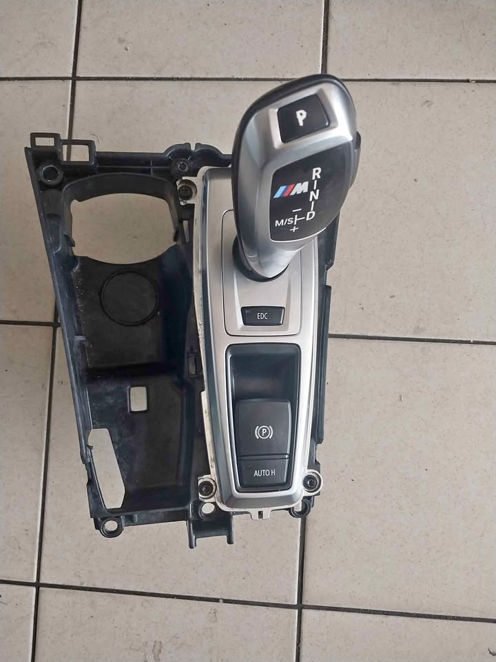 Bmw X5M X6M e70 e71 gear selector EDC sport - Private Seller Bmw X5M X6M e70 e71 gear selector EDC sport - Private Seller