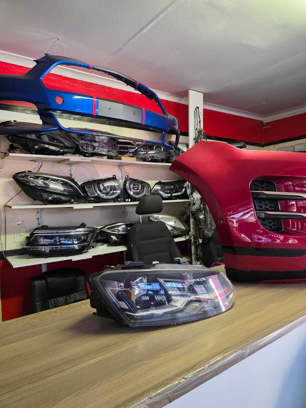 2017 POLO 7 GTI HEADLIGHT LED XENON FOR SALE (RIGHT SIDE) - Private Seller 2017 POLO 7 GTI HEADLIGHT LED XENON FOR SALE (RIGHT SIDE) - Private Seller