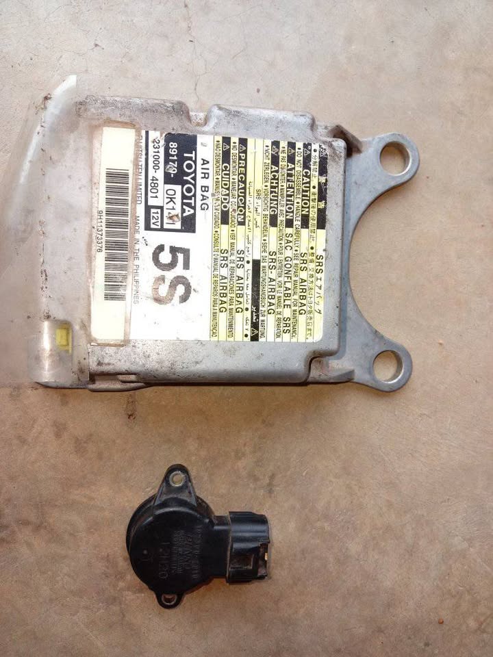 Toyota Hilux & Fortuner Airbag Sensor - Private Seller Toyota Hilux & Fortuner Airbag Sensor - Private Seller