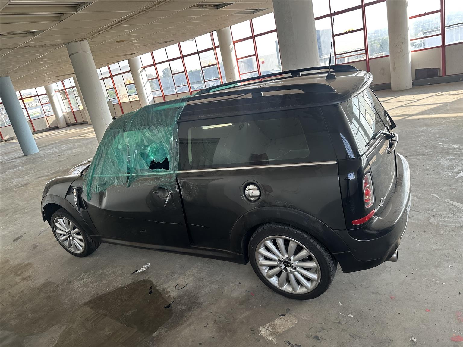 Car stripping for Parts - Private Seller Car stripping for Parts - Private Seller