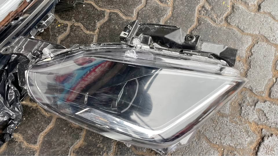 Suzuki Swift LED headlight - Private Seller Suzuki Swift LED headlight - Private Seller