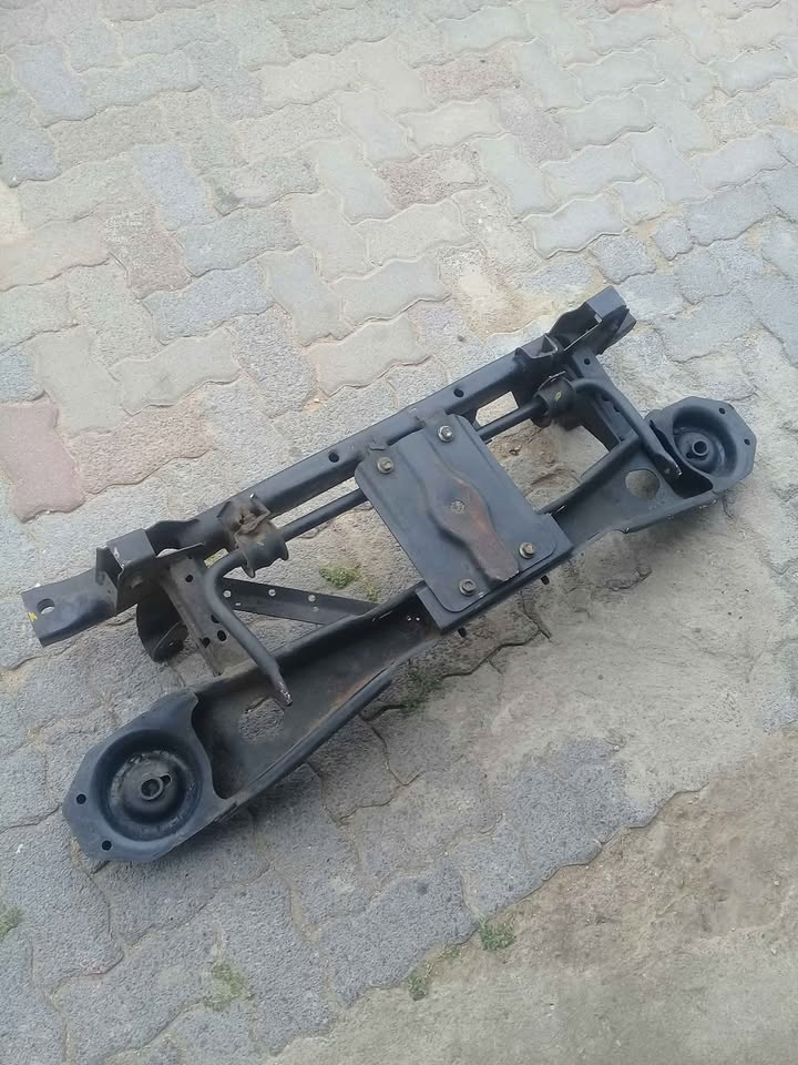 Mazda 3 Rear Suspension Cross Member - Private Seller Mazda 3 Rear Suspension Cross Member - Private Seller
