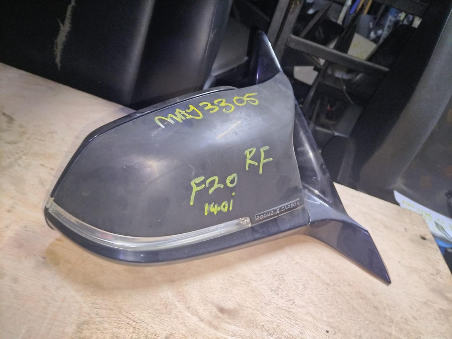 BMW 140i M Sport Second-Hand Carbon Fiber Side Mirror with Indicator for Sale - Private Seller BMW 140i M Sport Second-Hand Carbon Fiber Side Mirror with Indicator for Sale - Private Seller