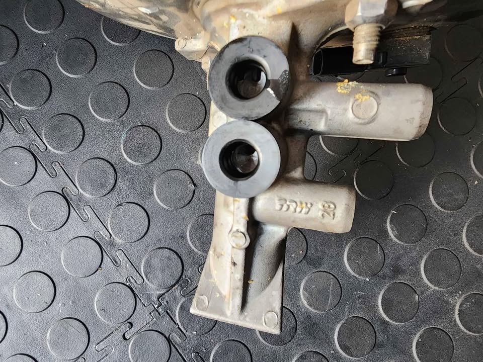 MERCEDES W166 BRAKE BOOSTER + MASTER