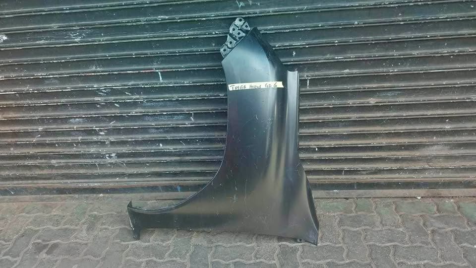 Toyota Hilux GR6 fender - Private Seller Toyota Hilux GR6 fender - Private Seller