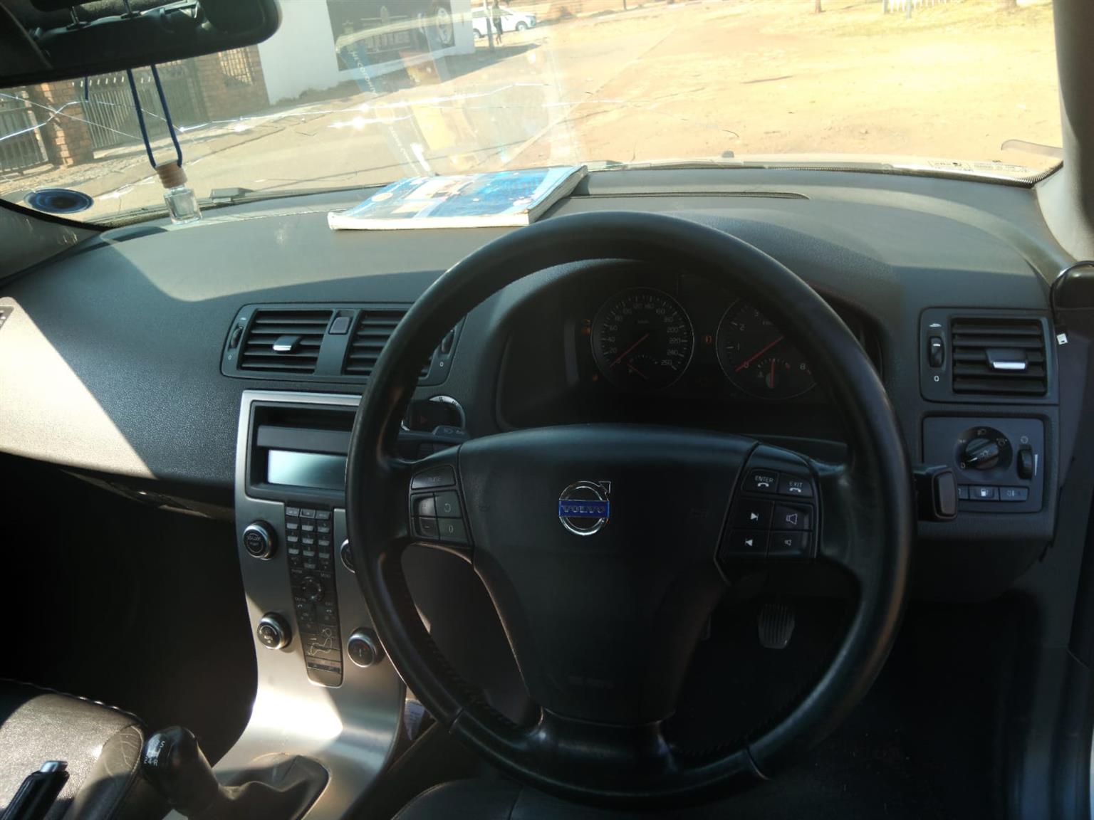 Used 2009 Volvo S40 2.0 - Private Seller Used 2009 Volvo S40 2.0 - Private Seller