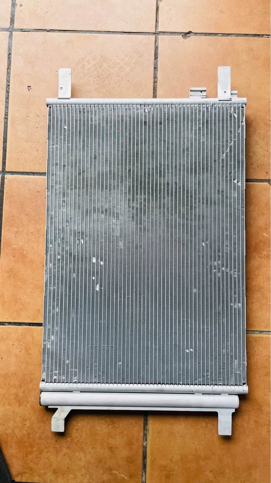 Seat Leon ST Condenser 2012/17 - Private Seller Seat Leon ST Condenser 2012/17 - Private Seller