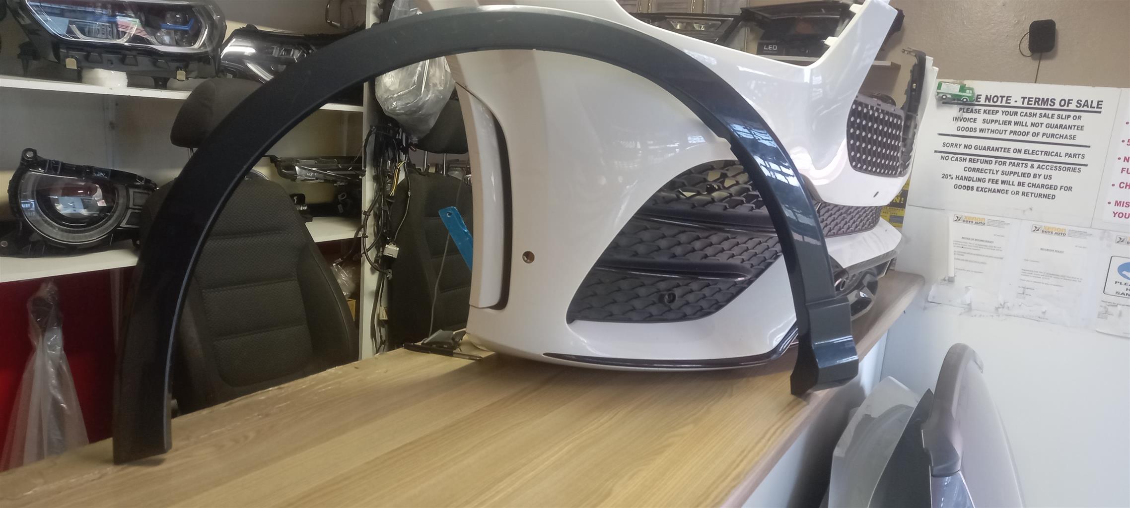 2021 AUDI Q3 REAR LEFT WHEEL ARCH - Private Seller