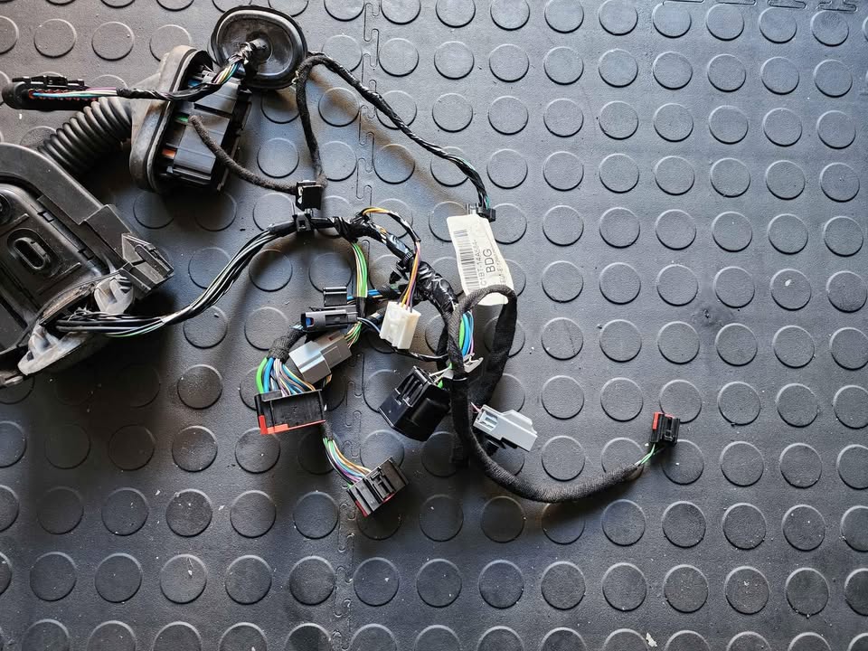 FORD FIESTA MK7 OEM DRIVER DOOR WIRING LOOM
