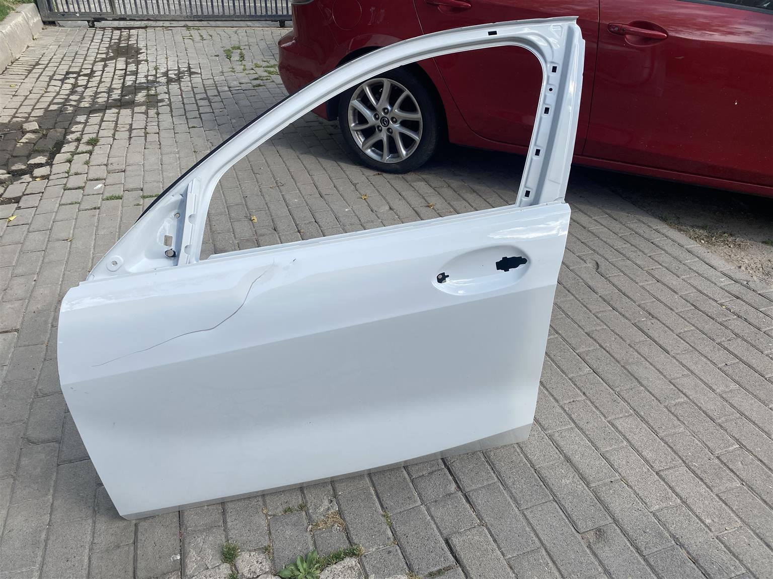 2022 BMW I SERIES M135I F40 LEFT FRONT DOOR SHELL FOR SALE.IN PRISTINE CONDITION 2022 BMW I SERIES M135I F40 LEFT FRONT DOOR SHELL FOR SALE.IN PRISTINE CONDITION