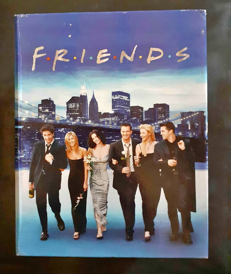 Friends – The Complete Series (Blu-ray) (21 Disc Set) – Spain Edition Friends – The Complete Series (Blu-ray) (21 Disc Set) – Spain Edition