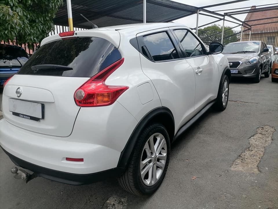 2013 Nissan Juke 1.6 leather interior