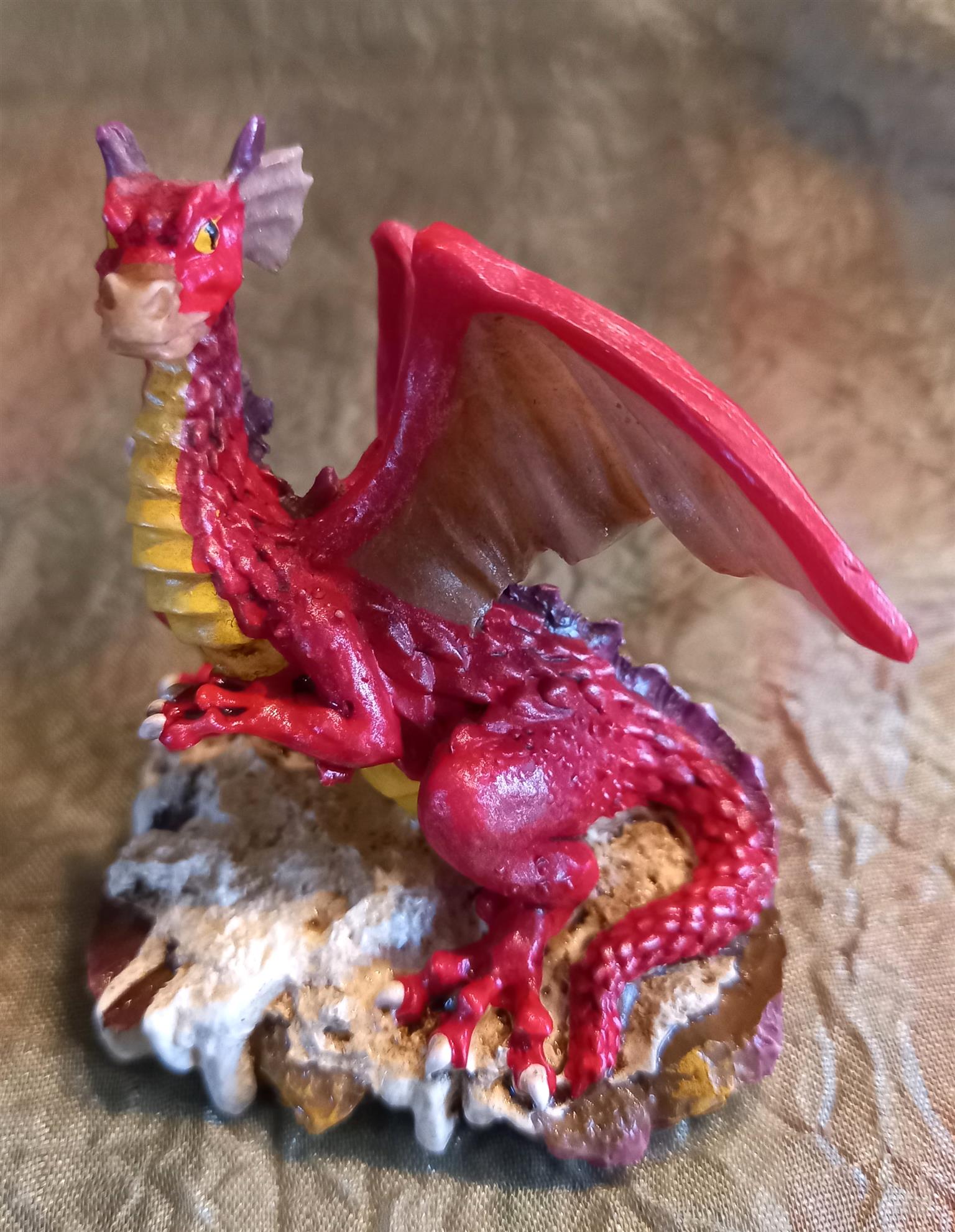 Fantasy resin sculpture set of 4