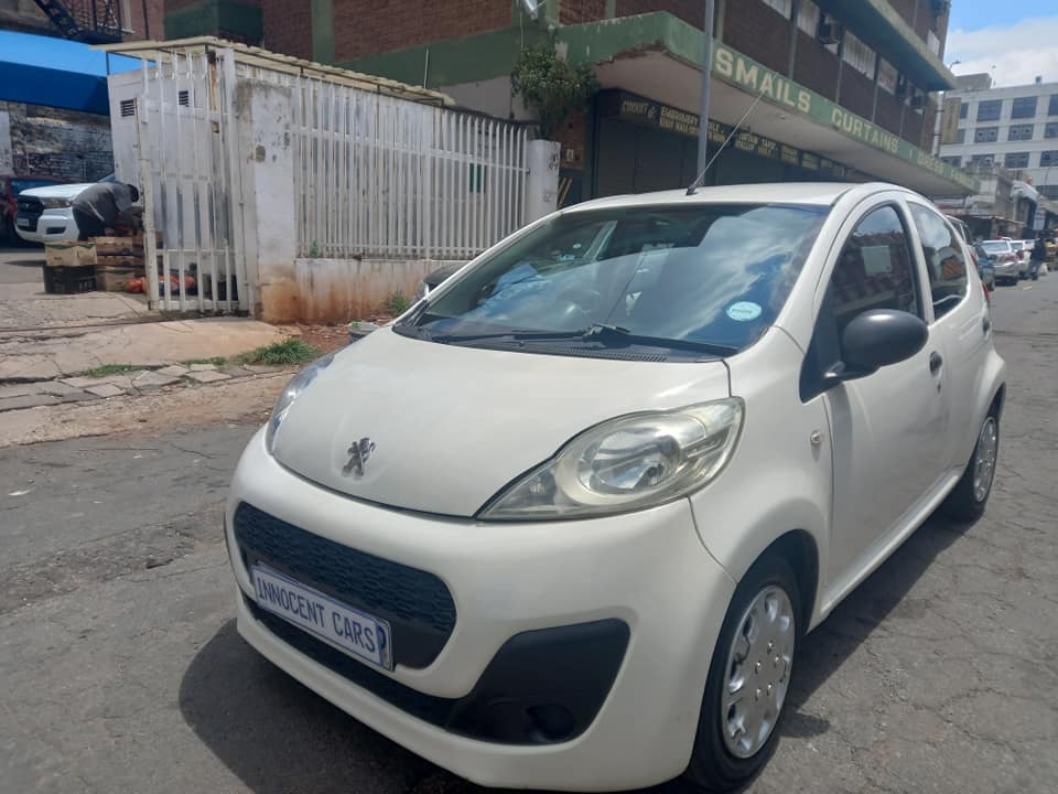 2014 PEUGEOT 107 1.0 PETROL, MANUAL, WHITE COLOR, HATCHBACK, 100000KM