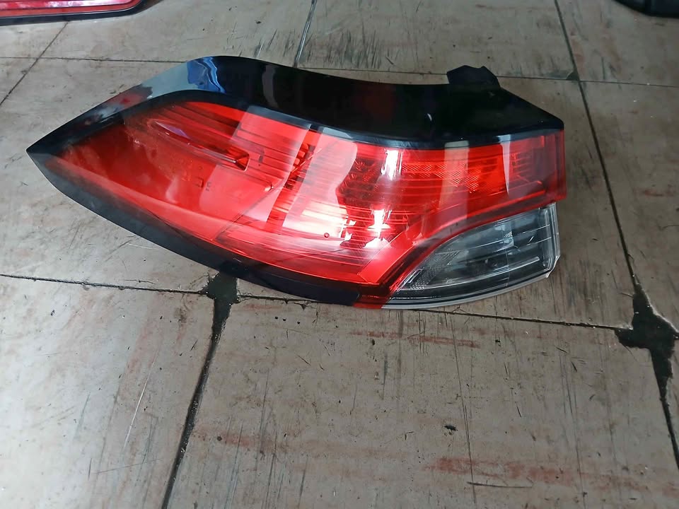 Toyota corolla cross taillight - Private Seller Toyota corolla cross taillight - Private Seller