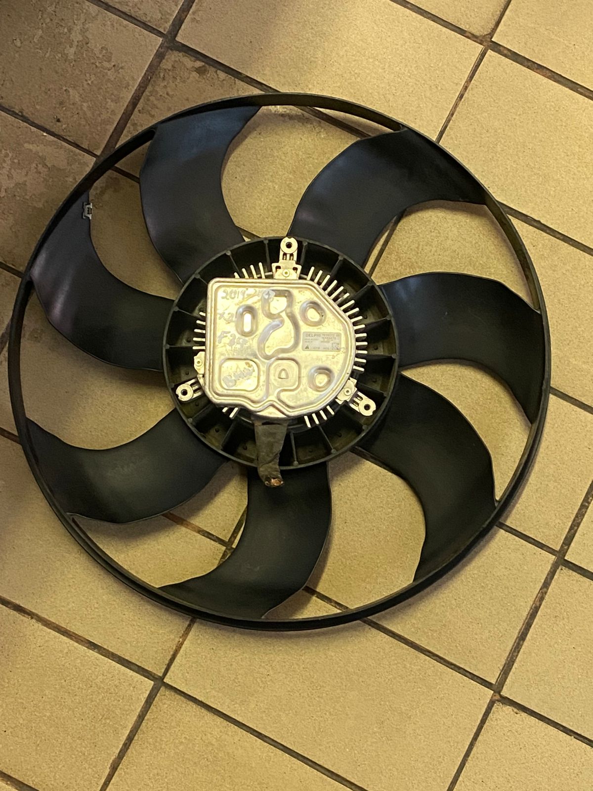 2022 BMW X2 FAN BLADE AVAILABLE FOR SALE - Private Seller 2022 BMW X2 FAN BLADE AVAILABLE FOR SALE - Private Seller