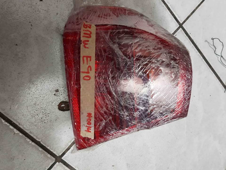 BMW  E90  TAILLIGHT - Private Seller
