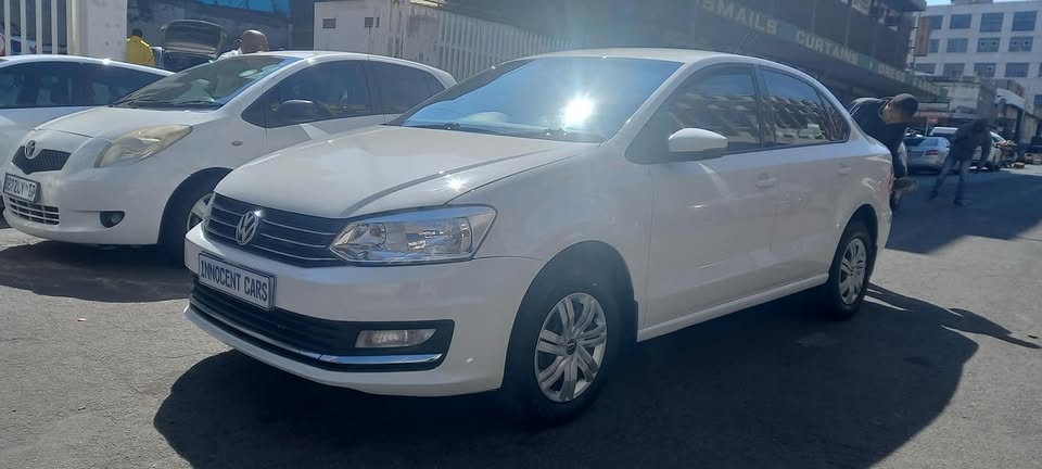 2017 VW POLO 6 1.4COMFORTLINE SEDAN, MANUAL, WHITE COLOUR, 85000KM