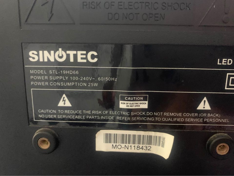 Sinotec 19 inch tv R600 no remote Wattsup 280 Steve Biko road Gezina Pretoria