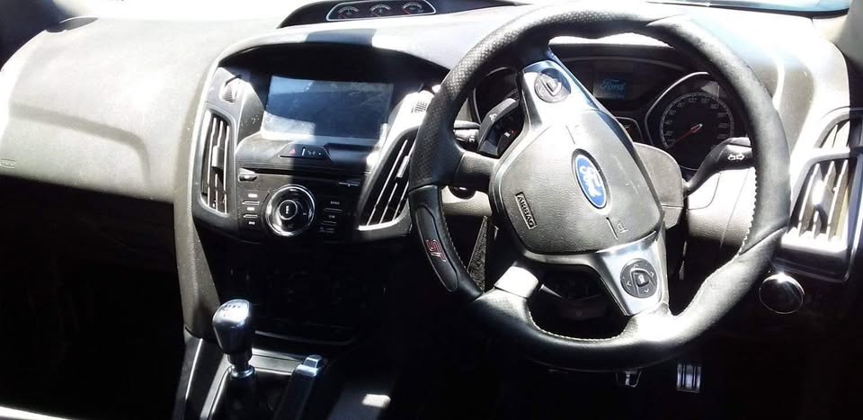 2012 Ford Focus ST manual 2012