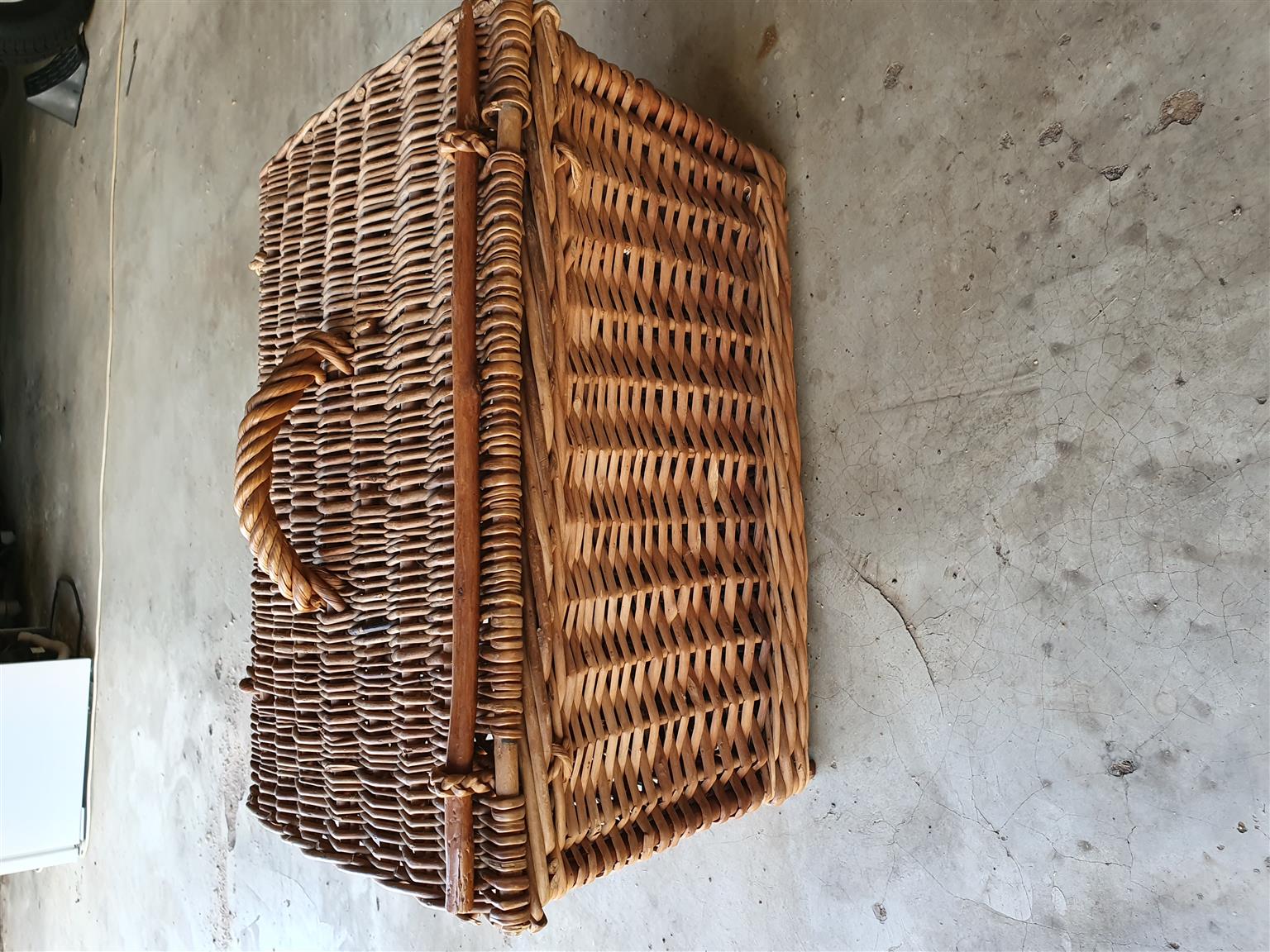 Picnic Basket For Sale Junk Mail