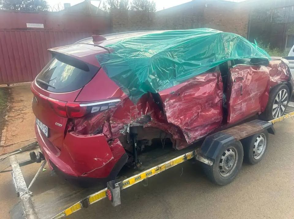 Kia spottage stripping for spares - Private Seller Kia spottage stripping for spares - Private Seller