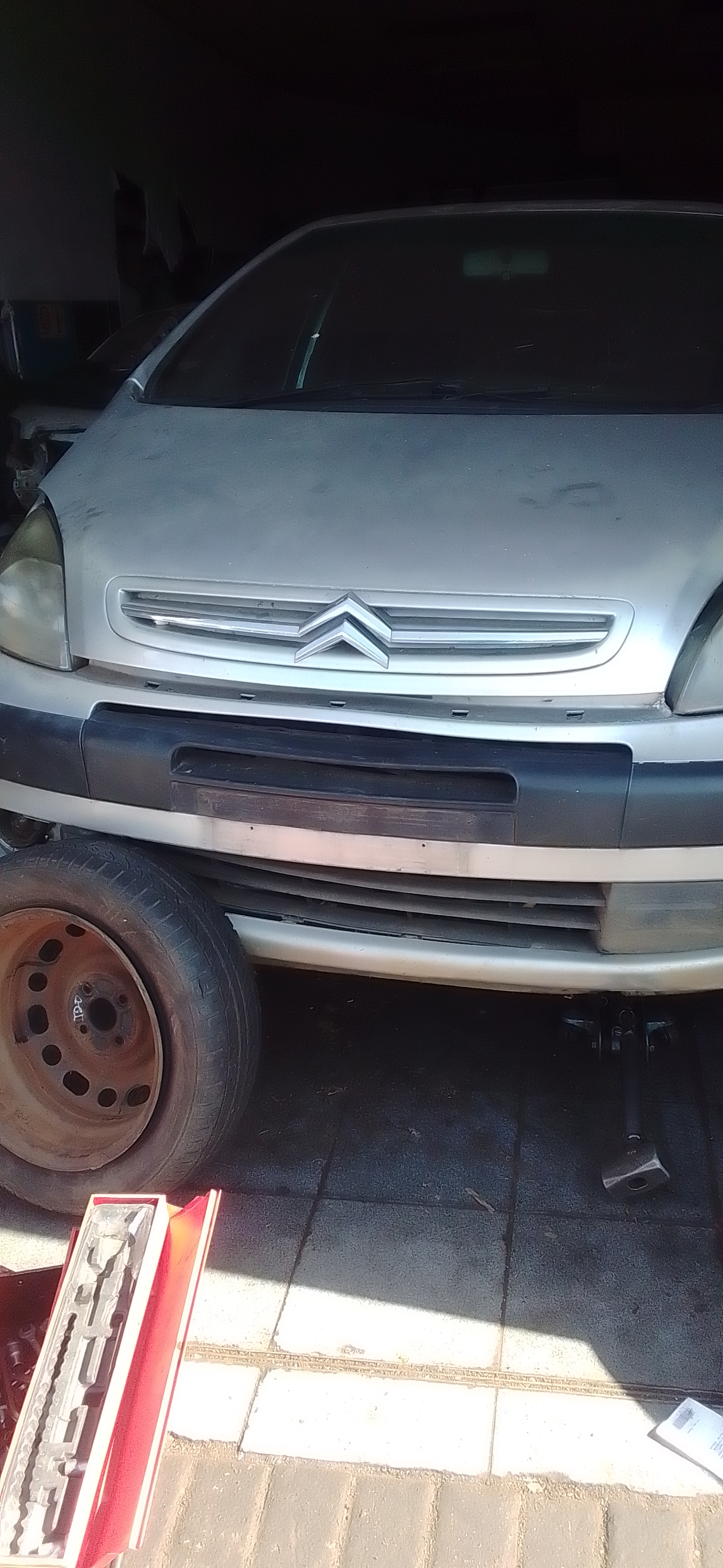 CITREON XPARA PICASSO STRIPPING FOR SPARES