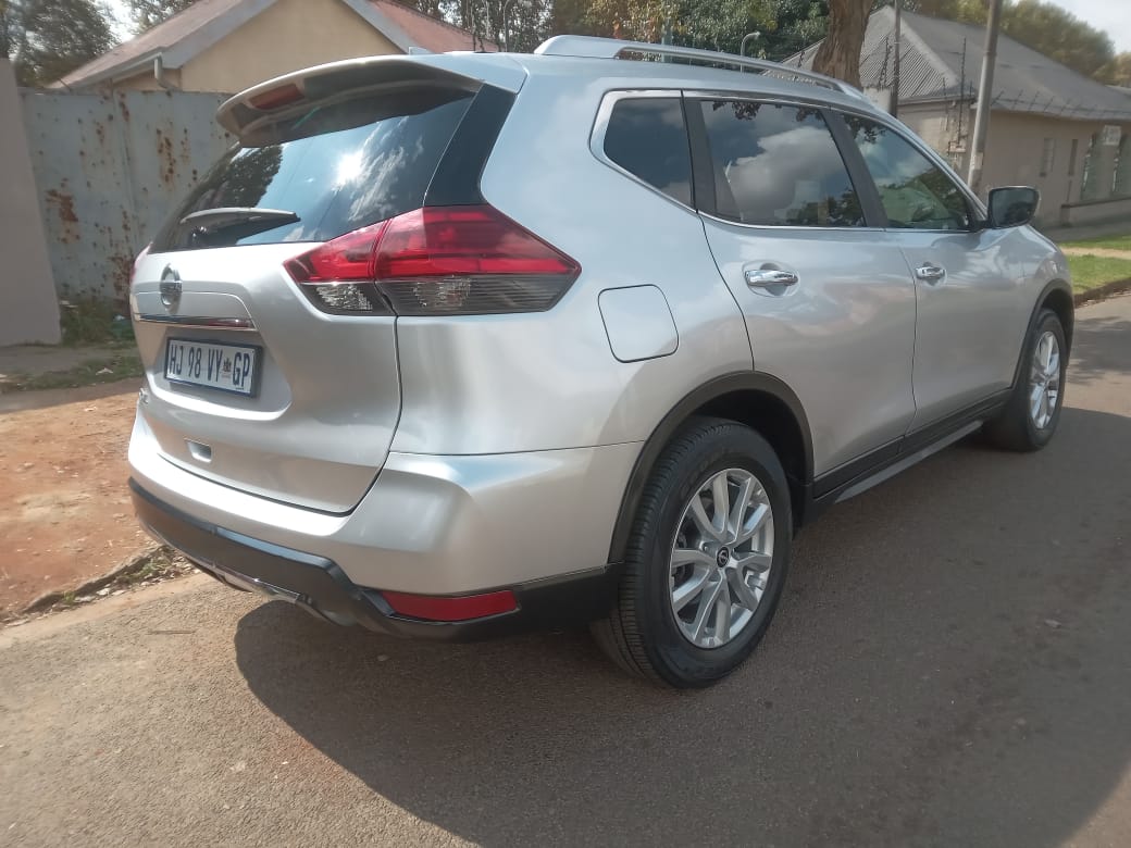 Used 2018 Nissan X-Trail 2.5 4x4 SE - Private Seller