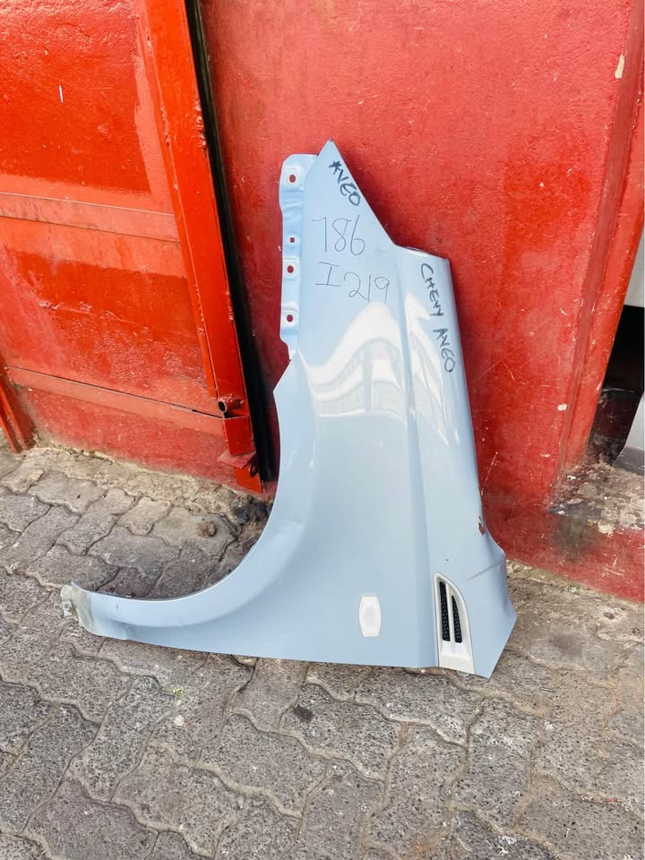 Chevrolet Aveo fender - Private Seller